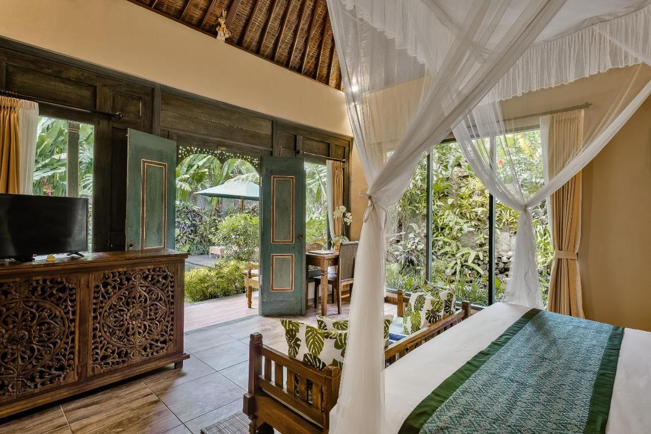 Villa Teja Lokha *